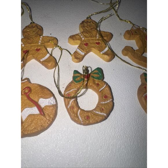 Lot 12 Vintage Resin Gingerbread Ornaments Gingerbread Men Gingerbread Village - Picture 3 of 13
